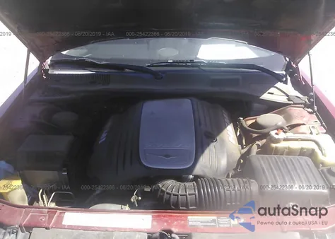 2006 Chrysler 300C z USA, uszkodzony, nr VIN 2C3KA63H56H426706